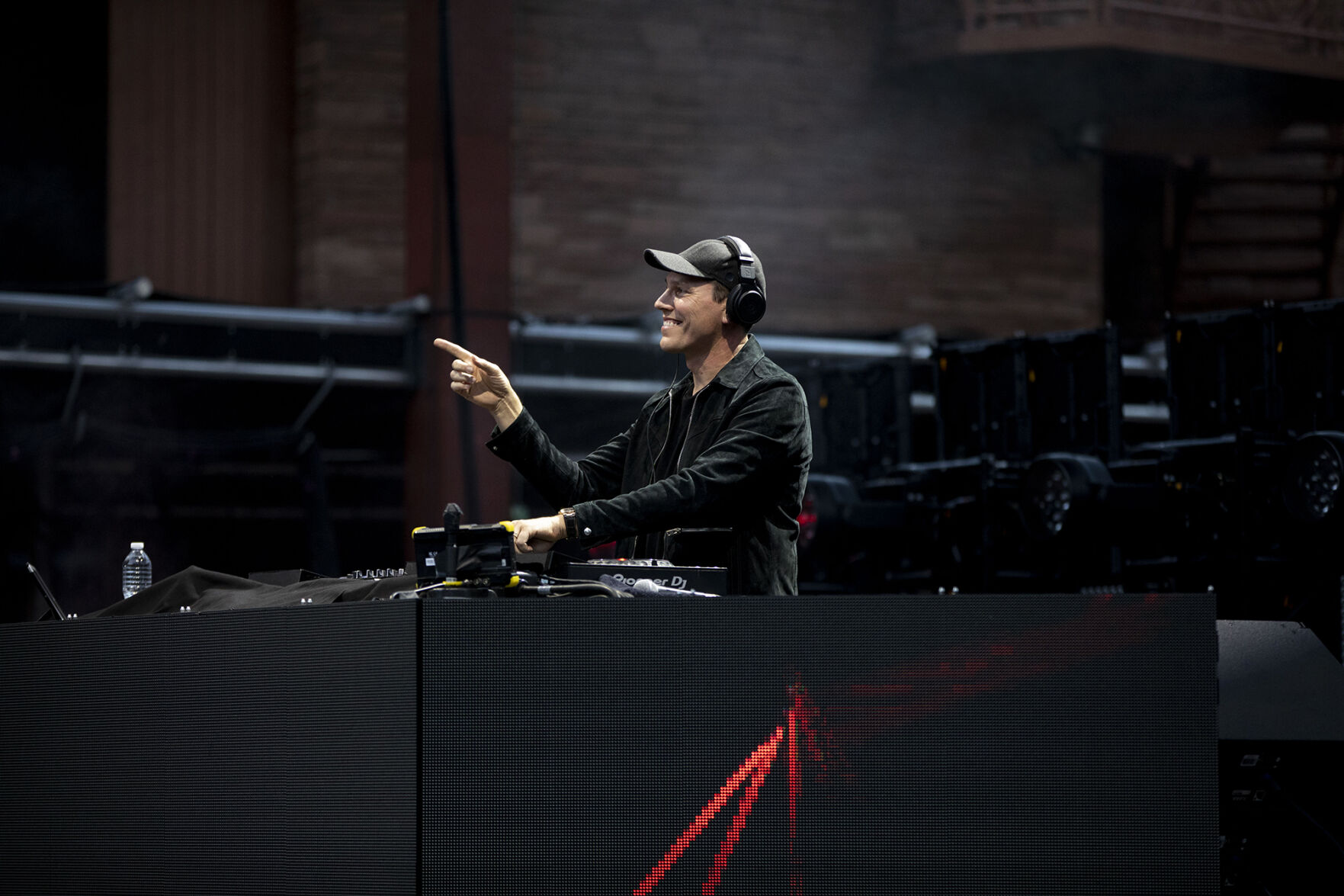 092620-news-red-rocks-dg 40.jpg